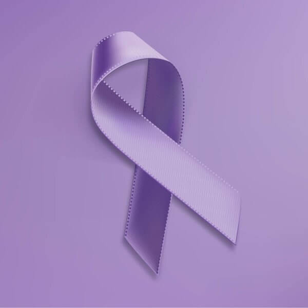 Triple-S se pinta de púrpura para concienciar sobre las enfermedades inflamatorias del intestino